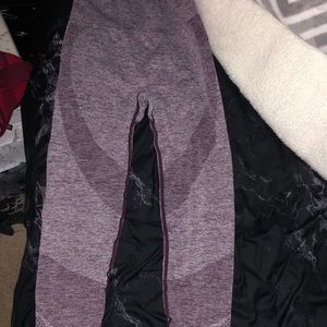 VS PINK seamless leggings